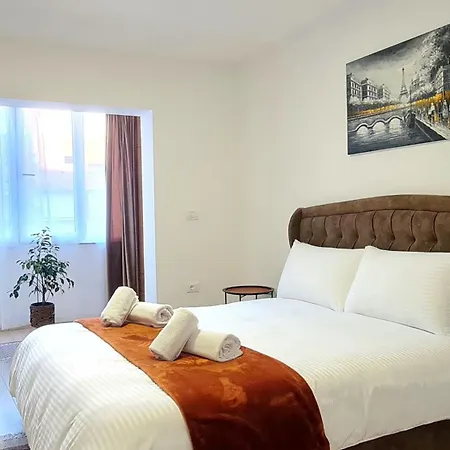 Zaimeen In Bllok Area Tiran