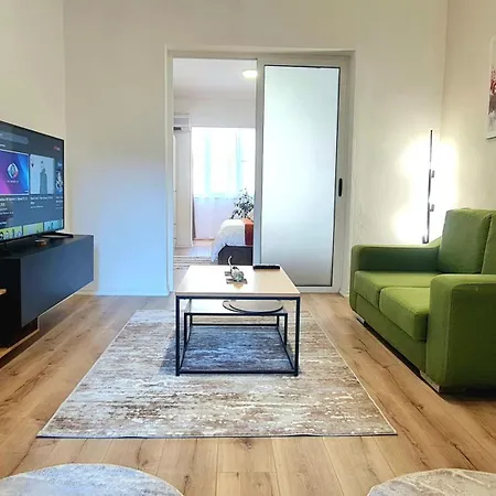 Apartmán Zaimeen In Bllok Area Tirana