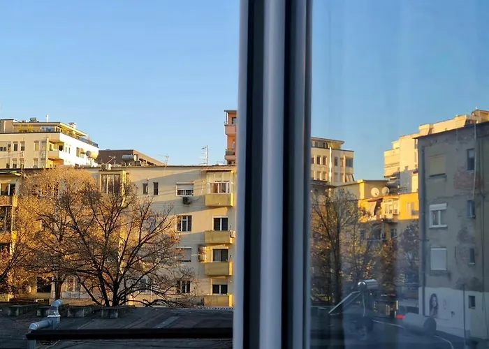 Appartement Zaimeen In Bllok Area
